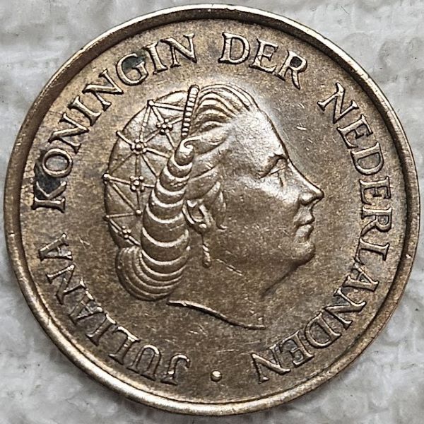 Post-Your-Coin-Or-Medal-With-Flora