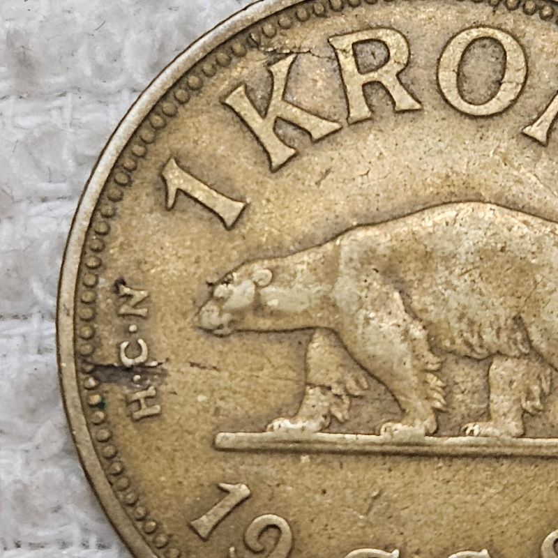Bring-Out-Your-KM#8-Or-Y#8-Coins-For-Show-&-Tell