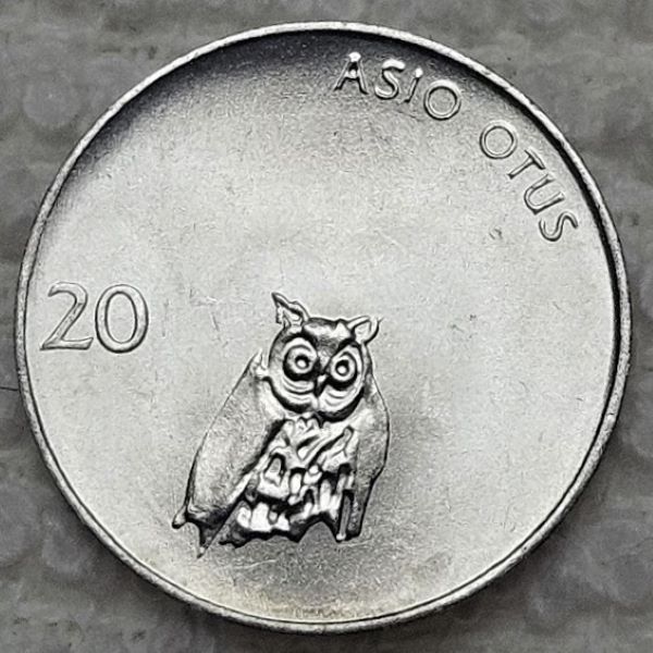 Bring-Out-Your-KM#8-Or-Y#8-Coins-For-Show-&-Tell