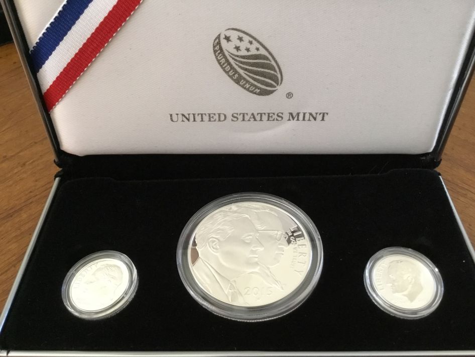 Post-Pictures-Of-USA-Sets-In-Original-Government-Packaging