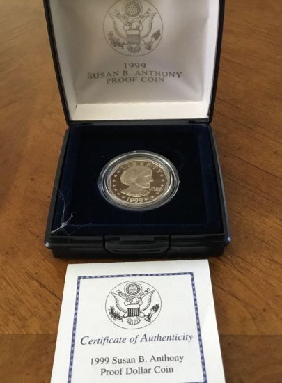 Post-Pictures-Of-USA-Sets-In-Original-Government-Packaging