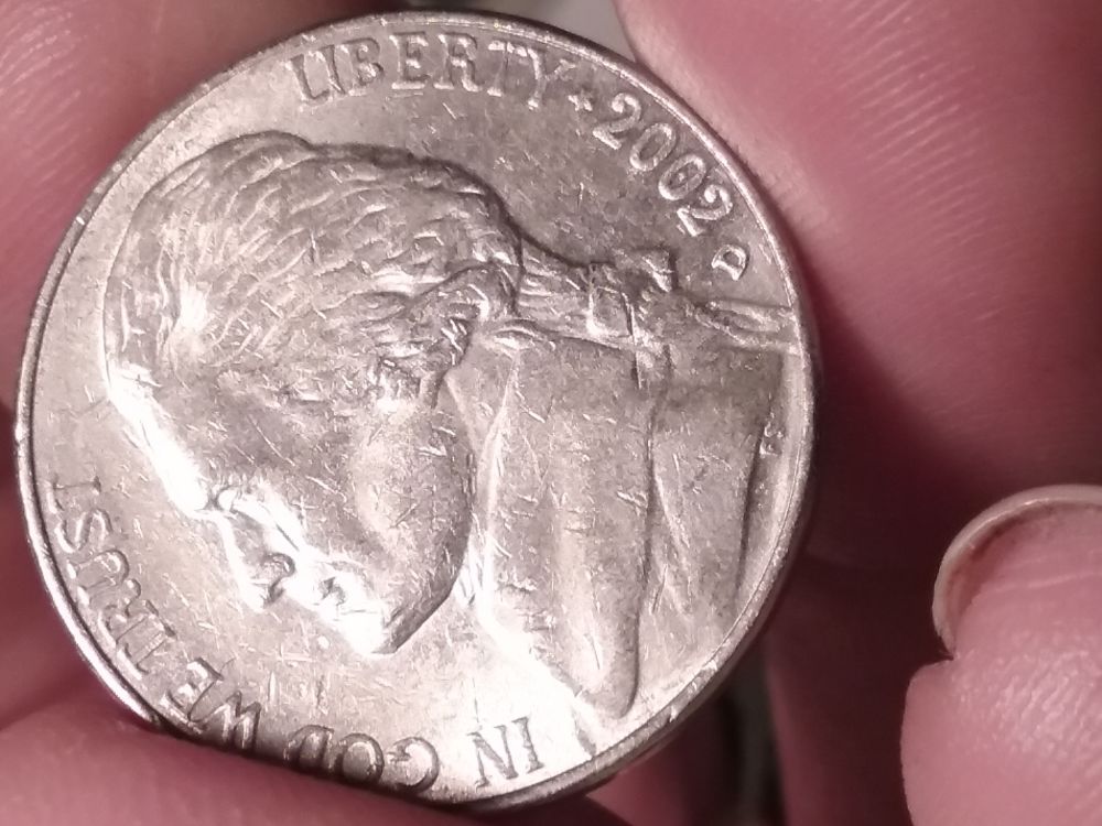I-Found-A-2002-D-Nickel-With-A-Cud