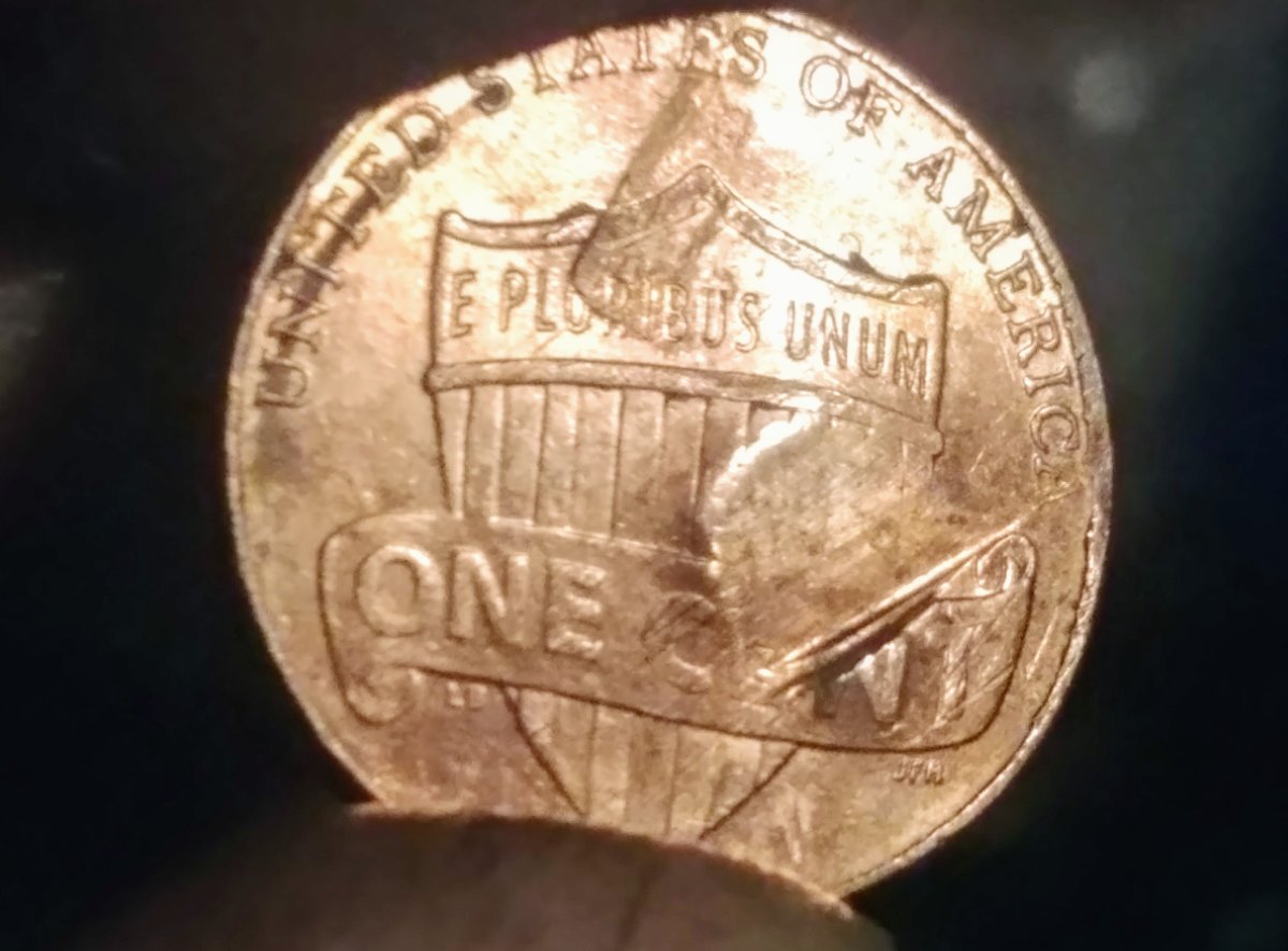 Unique-Looking-Lincoln-Cent-Error?-Any-Value?