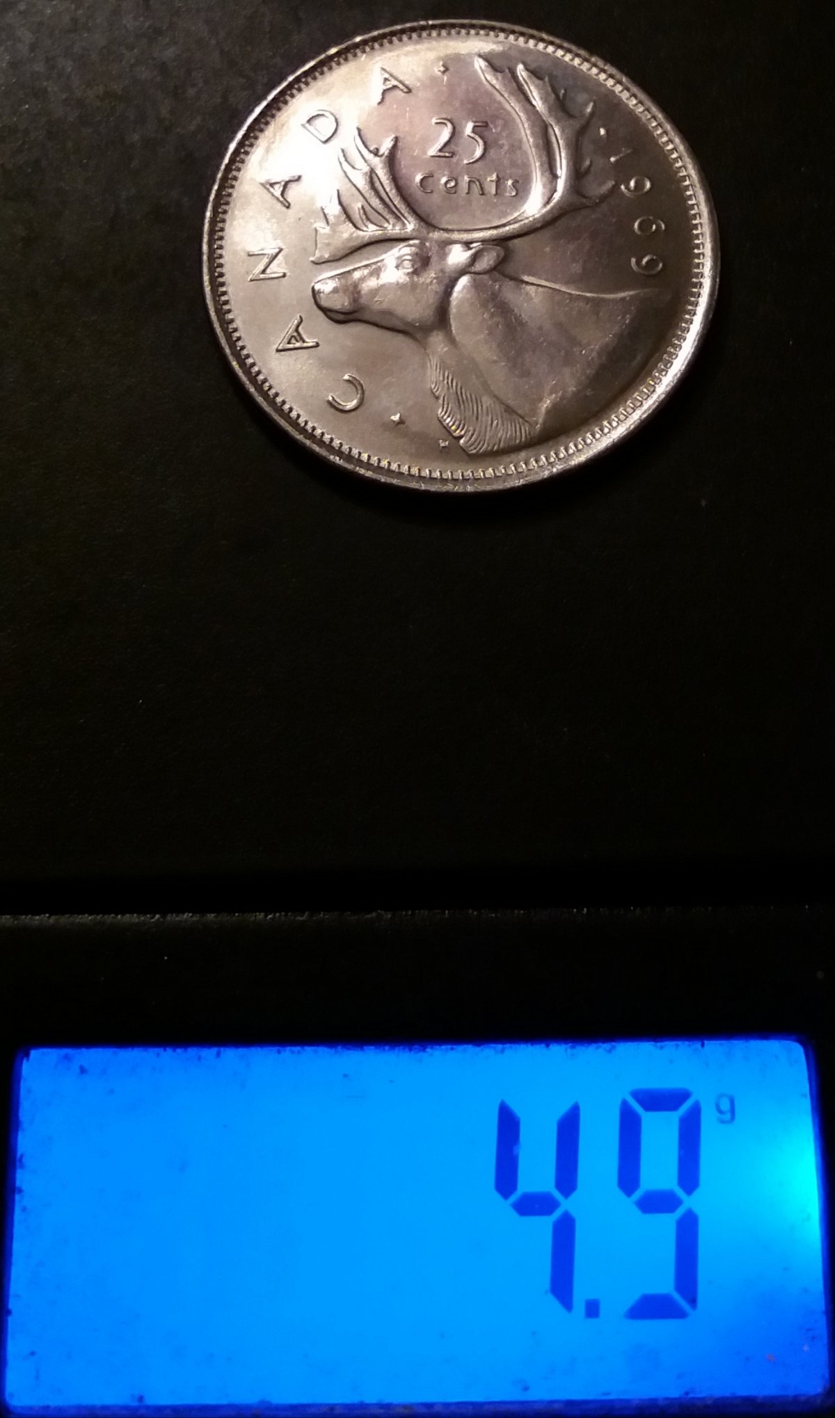 1969-Non-Magnetic-Quarter-4.9/5.0-Grams,-Silver?-Supposed-To-Be-Magnetic?