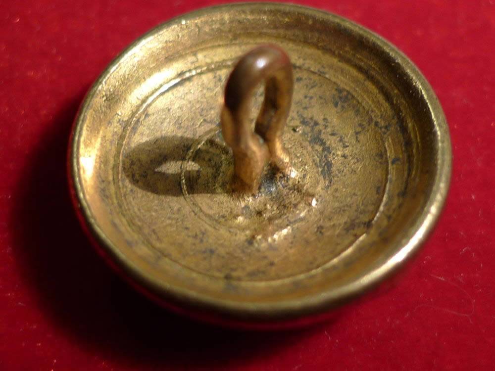Please-Help-Me-To-Identify-This*-Military-Button-*