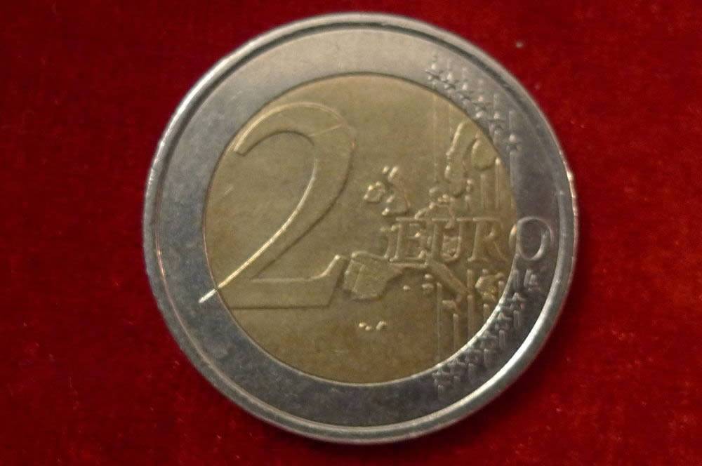 Show-Off-Your-Bi-Metallic-Coins-World-Wide