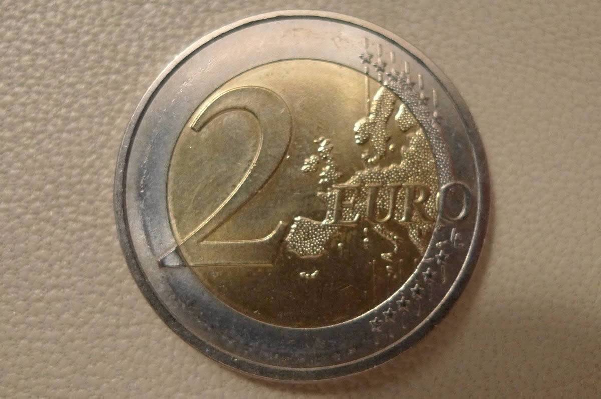 Show-Off-Your-Bi-Metallic-Coins-World-Wide