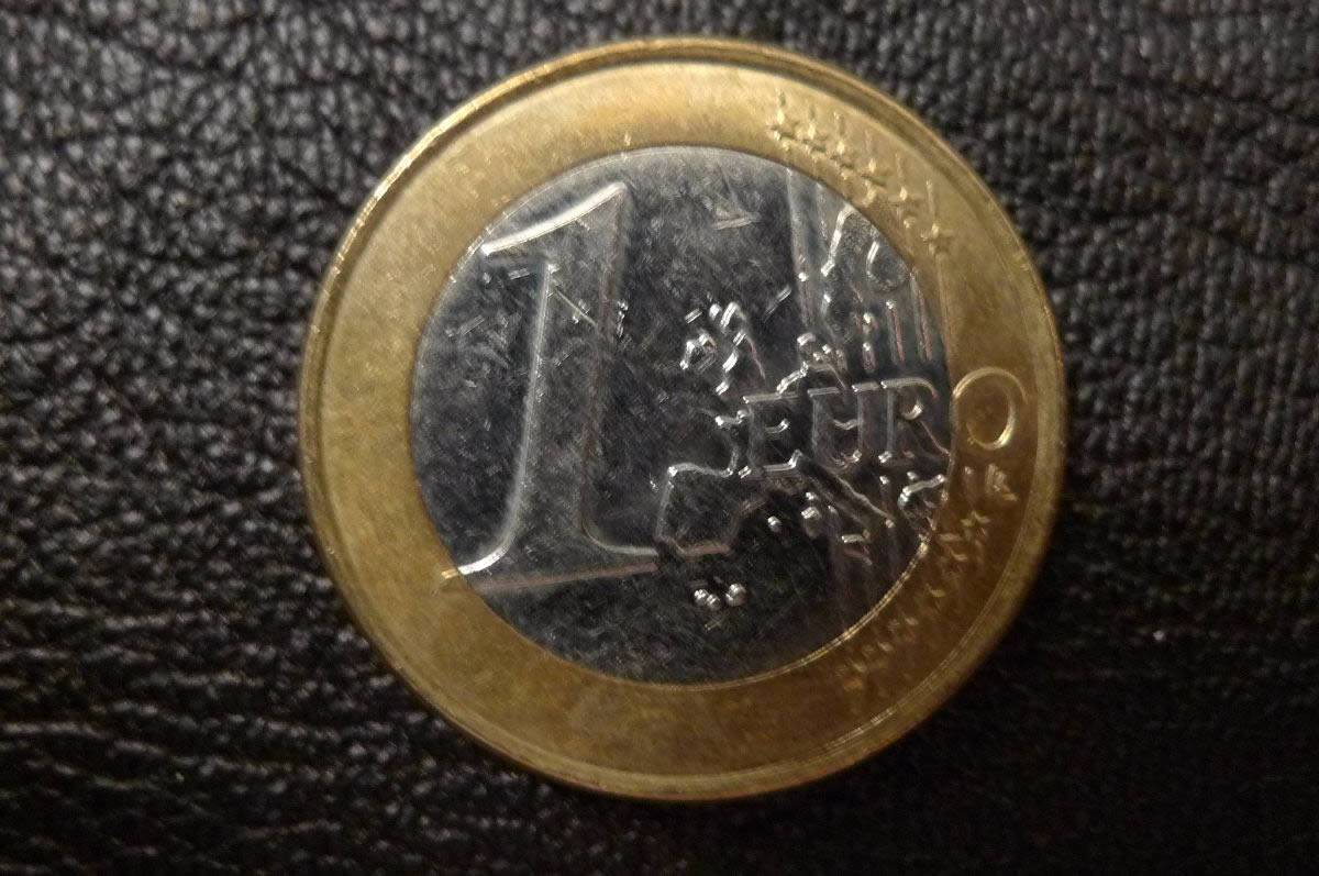 Show-Off-Your-Bi-Metallic-Coins-World-Wide