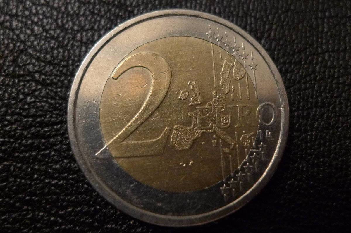 Show-Off-Your-Bi-Metallic-Coins-World-Wide