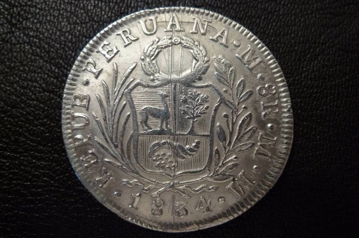 1834-Repub.peruana,-Lima-8-Reales-.m.m.