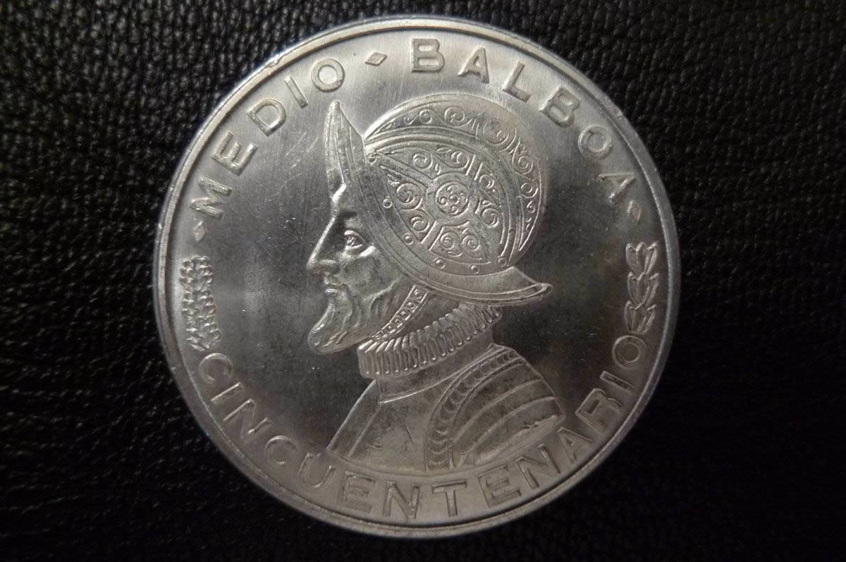 1953-Rep�blica--De-Panama-,-Medio-Balboa.