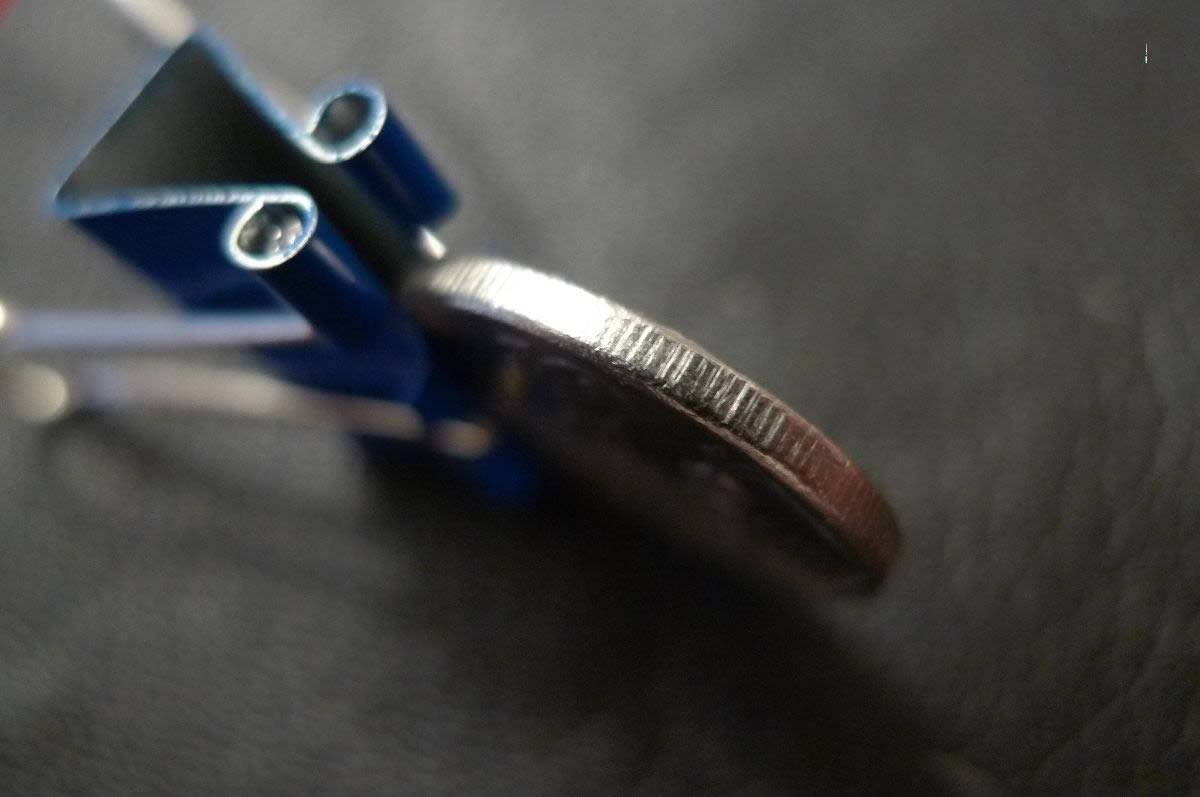 Show-Your-Coins-With-Different-Edges
