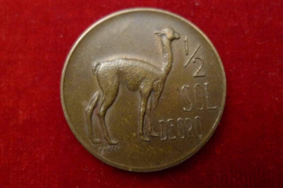 1972-Banco-Central-De-Reserva-Del-Peru.,1/2-Sol-..detached-Back--Left-Leg