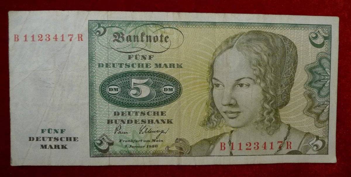 Women-On-Banknotes