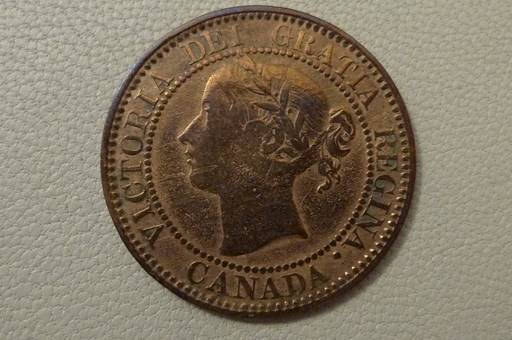 Cuds-On-Canadian-Coins