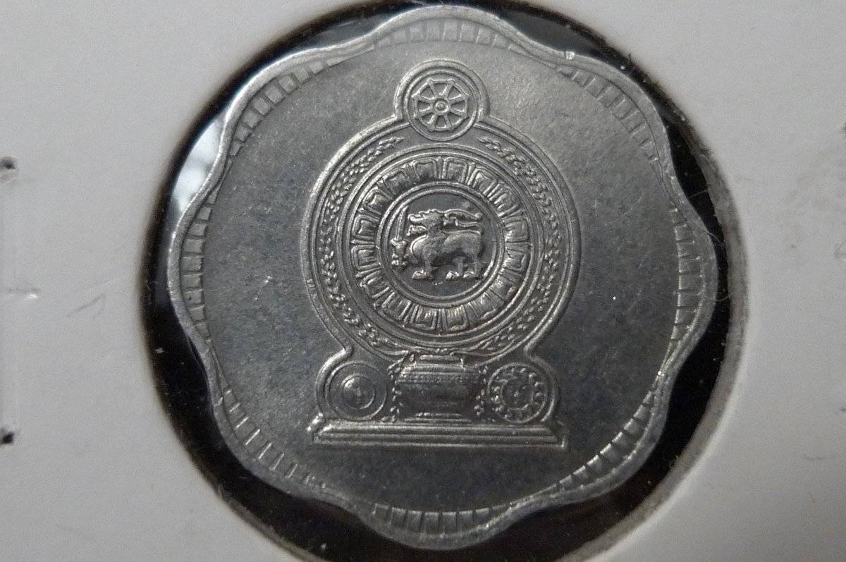 Around-The-World-With-Coins---A-Coin-Geography-Game
