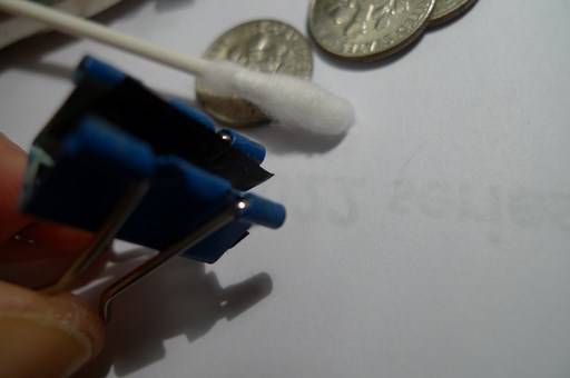 Posting-Pictures-With-Debris-On-Coins