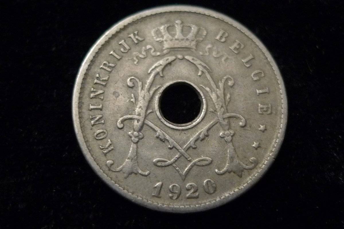 Post-Your-Coins-With-Center-Holes