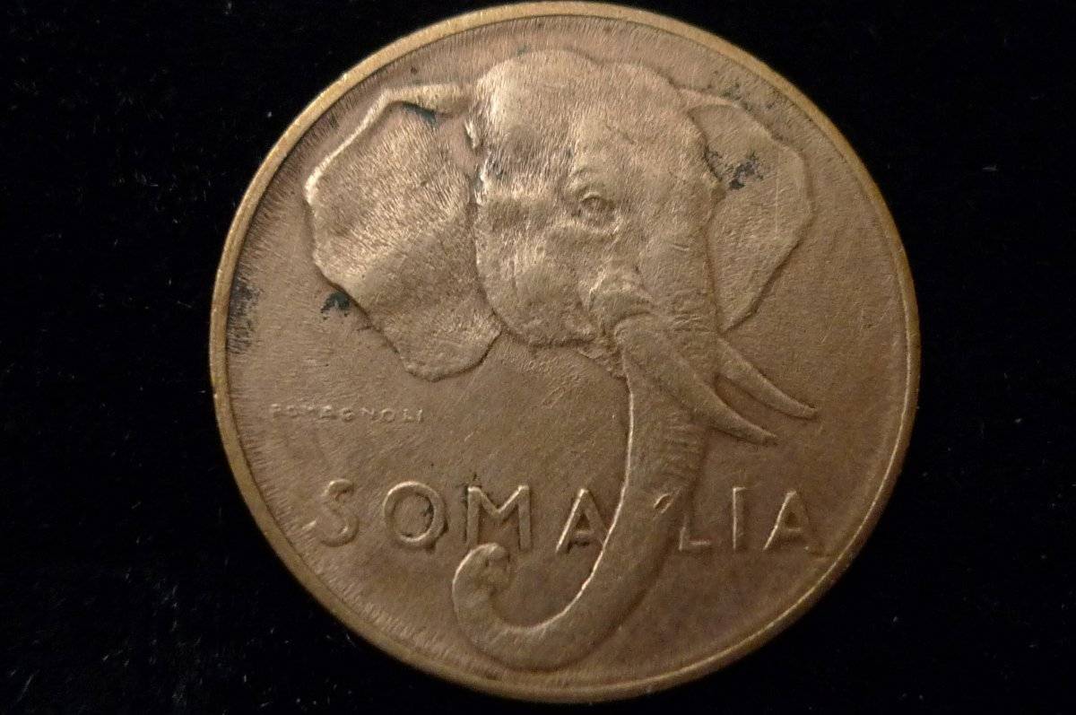 Around-The-World-With-Coins---A-Coin-Geography-Game