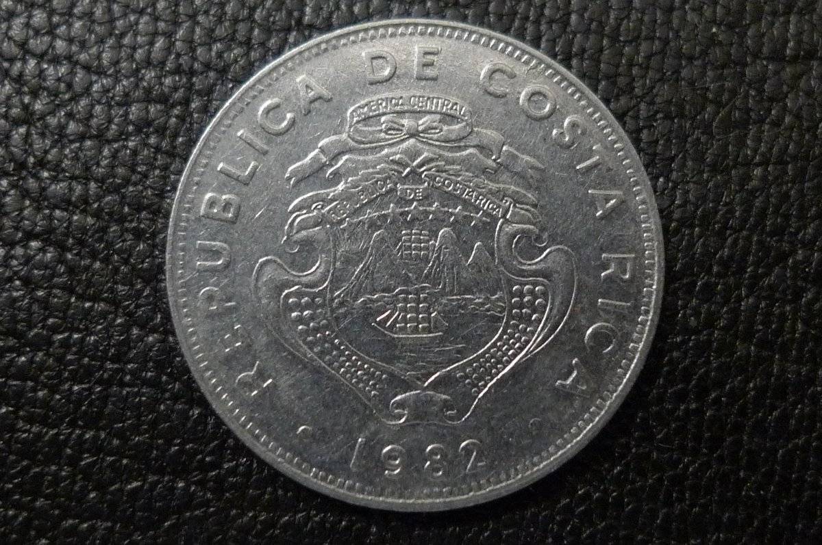 Post-Your-Coins-With-Coats-Of-Arms,-Shields,-Crests,-Crowns,--Etc.
