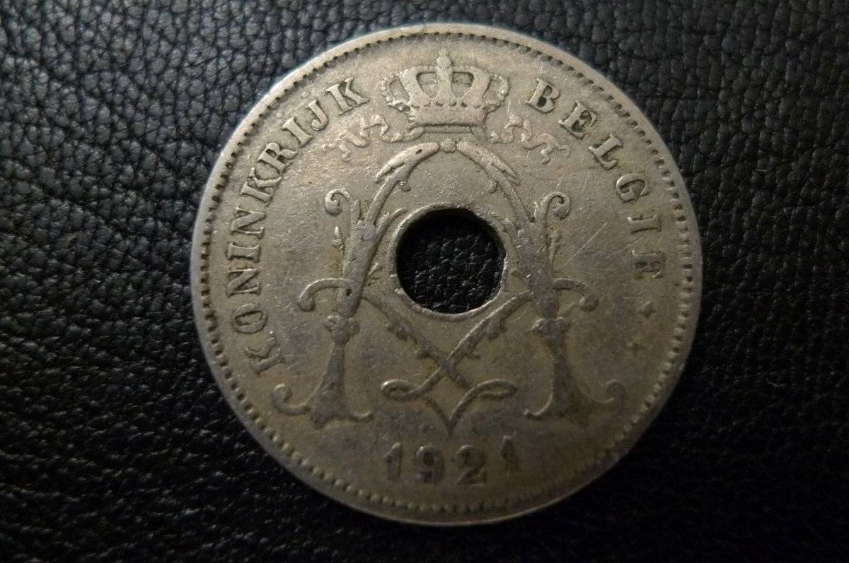 Post-Your-Coins-With-Center-Holes