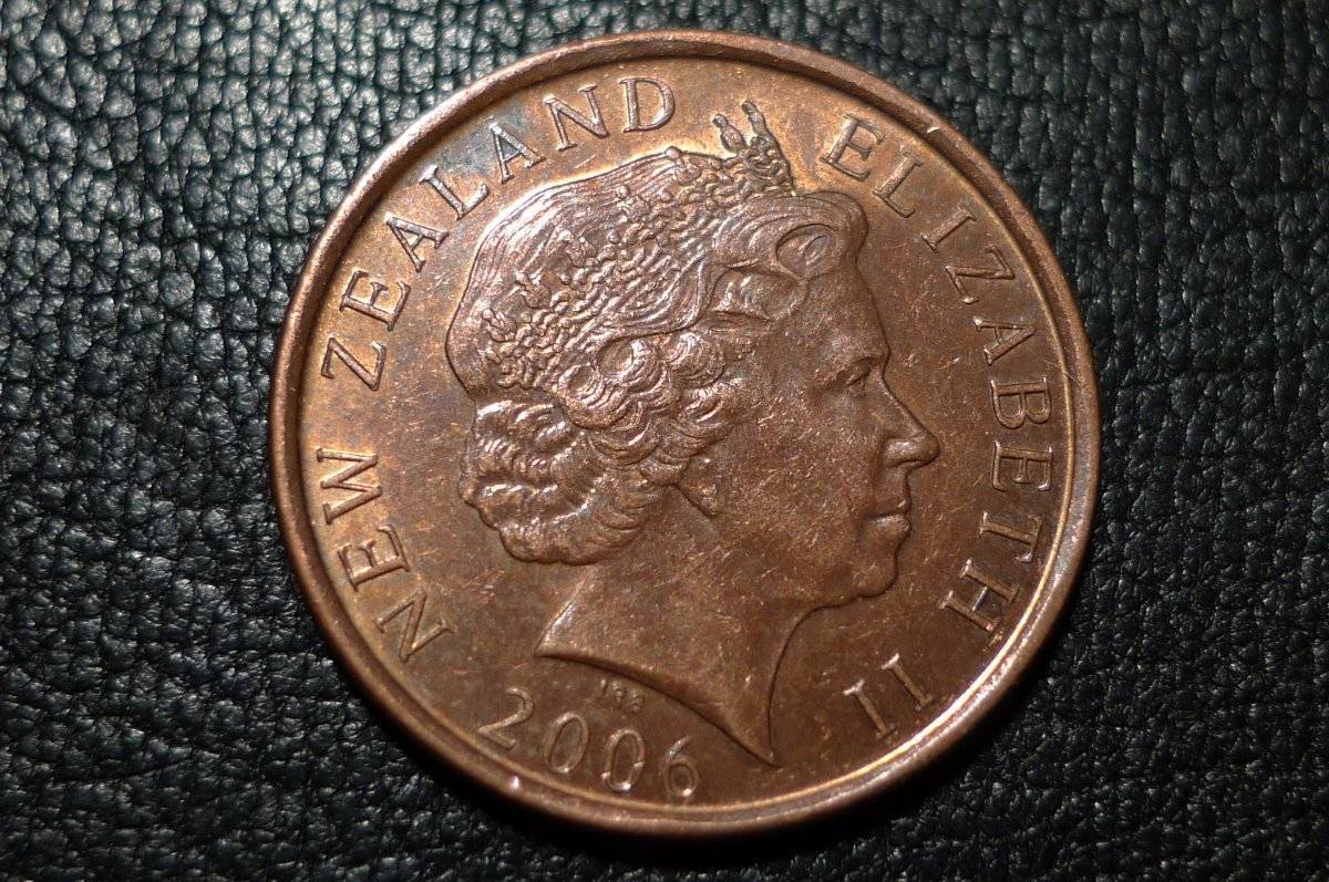 Around-The-World-With-Coins---A-Coin-Geography-Game
