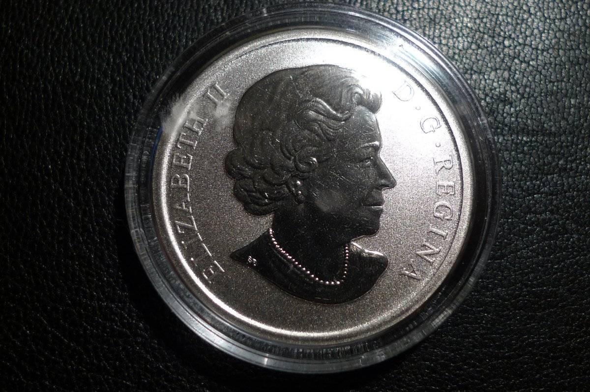 Around-The-World-With-Coins---A-Coin-Geography-Game