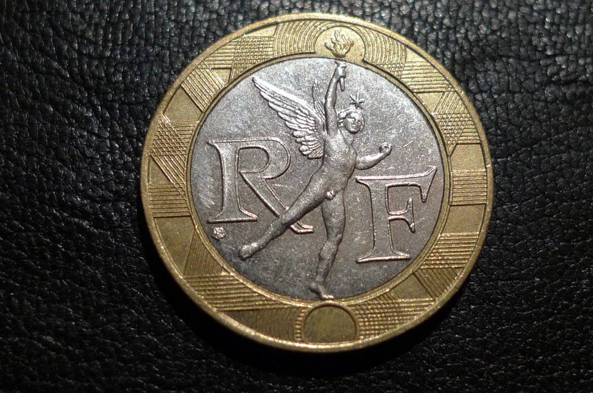 Show-Off-Your-Bi-Metallic-Coins-World-Wide