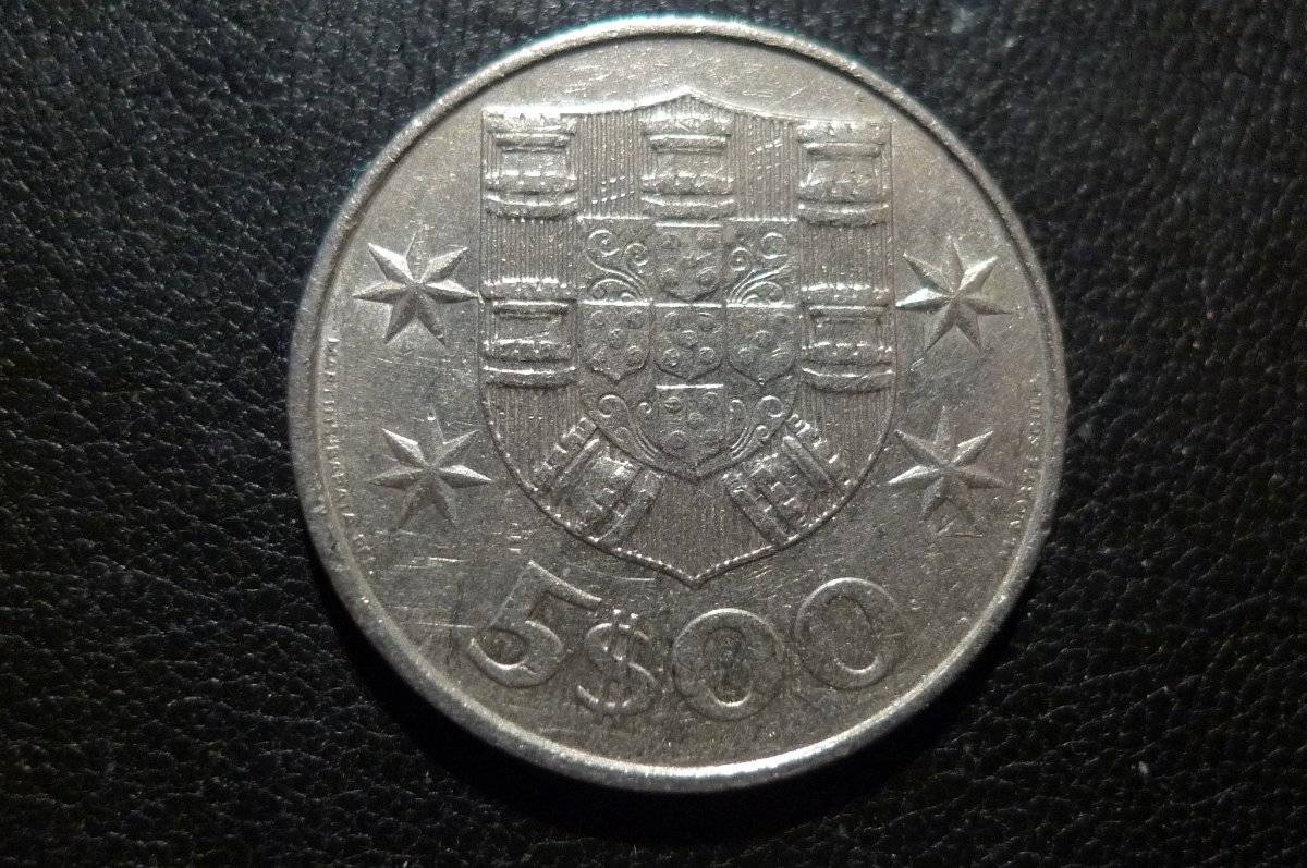 Post-Your-Coins-With-A-Castle