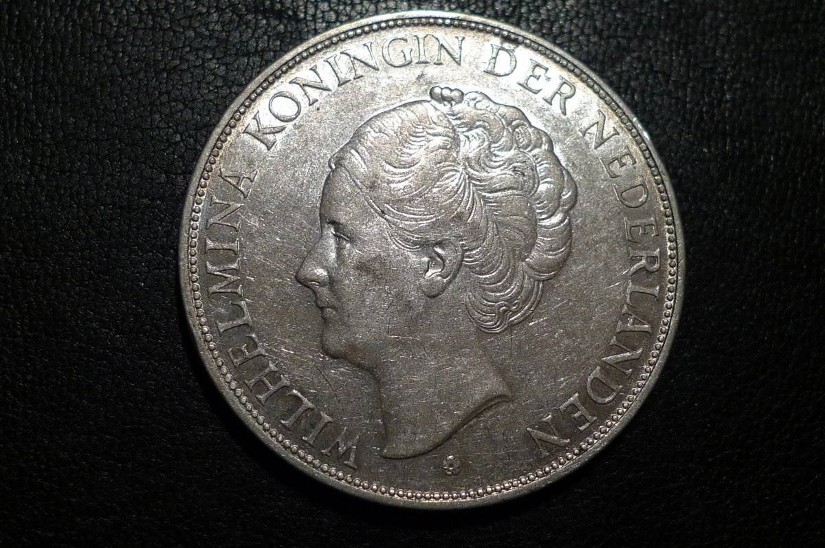 1938-Netherlands-2-1/2-Gulden-,-Opinions-Please.