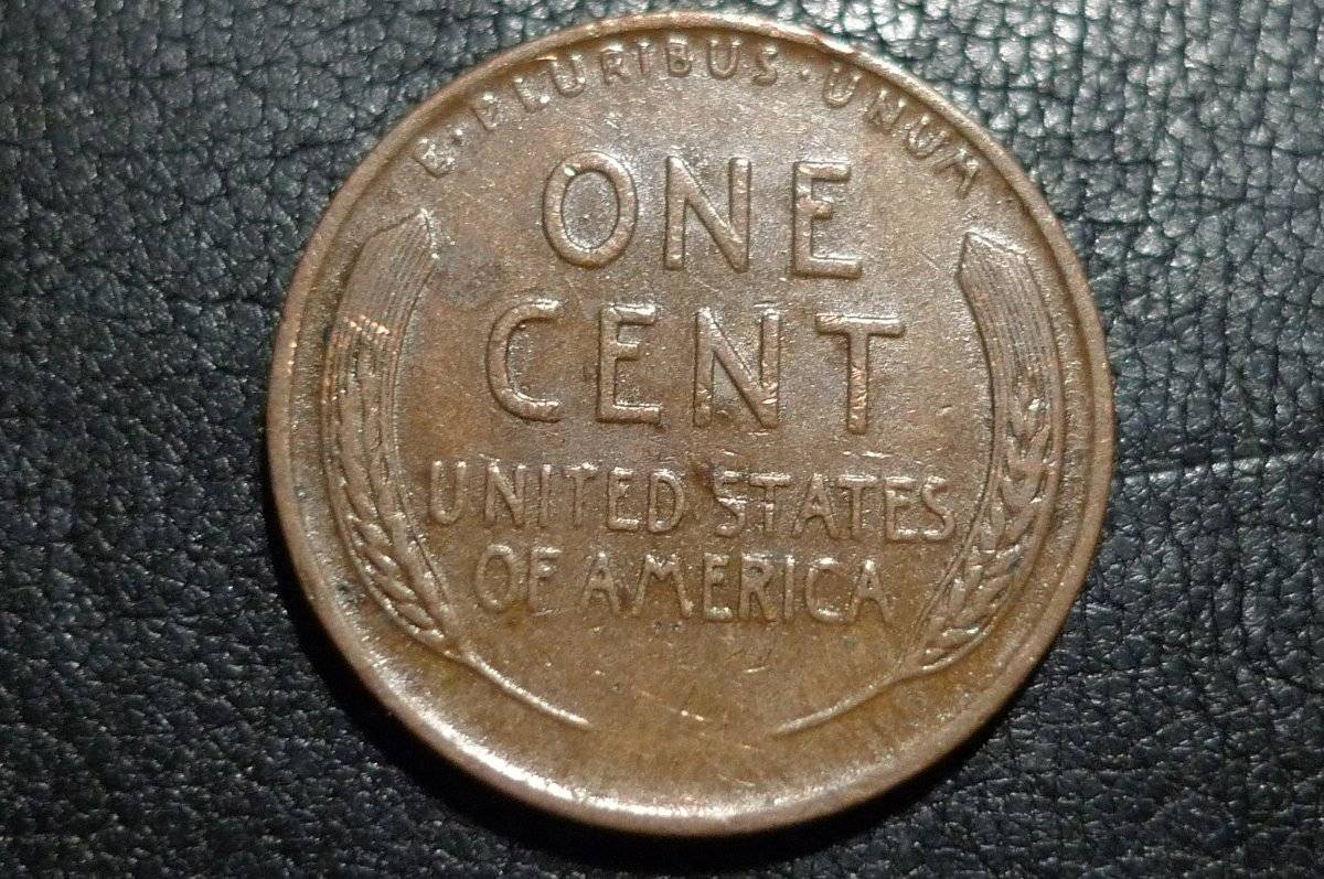 New-Here,-Wondering-If-1944-Wheat-Penny,-No-Mint-Mark,-Is-An-Error-Or-Just