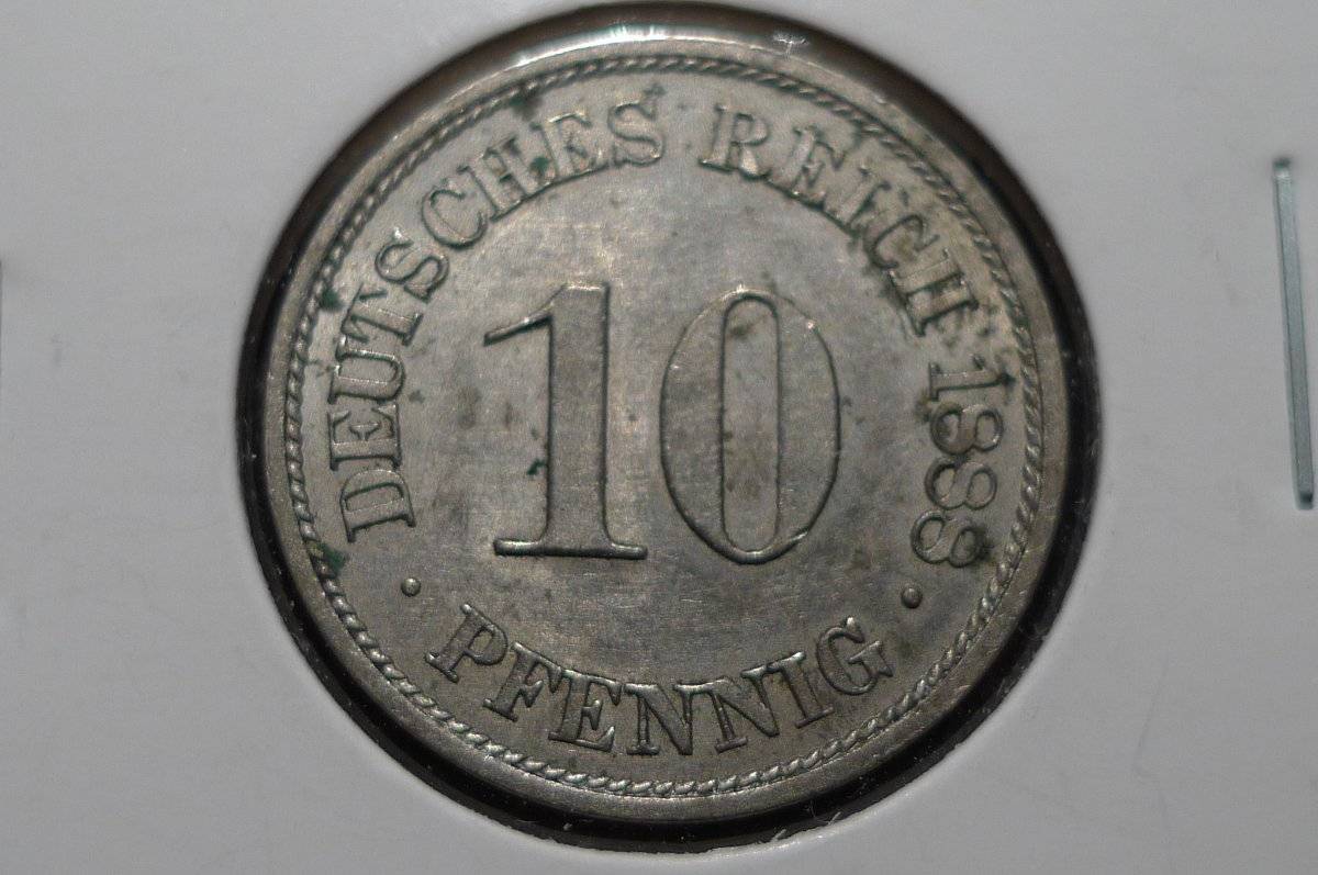 Post-Your-Coins-With-Coats-Of-Arms,-Shields,-Crests,-Crowns,--Etc.