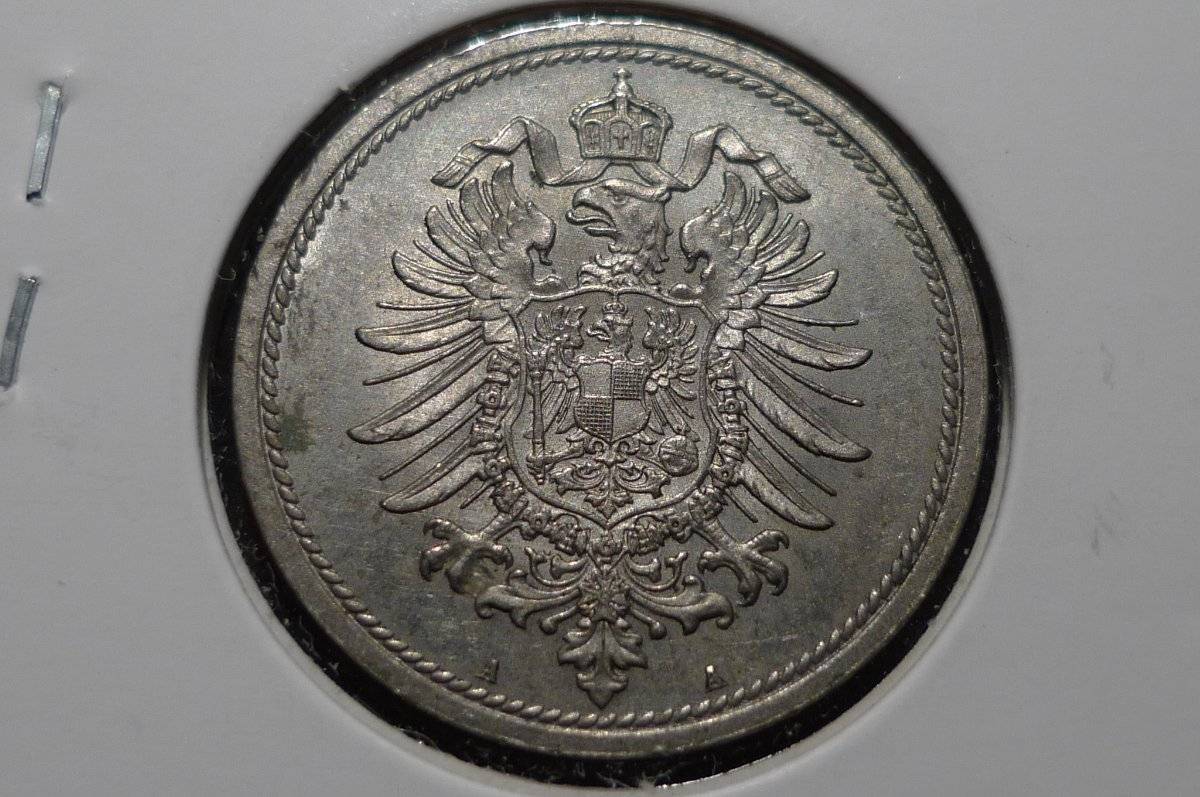 Post-Your-Coins-With-Coats-Of-Arms,-Shields,-Crests,-Crowns,--Etc.