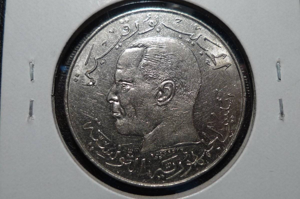 Around-The-World-With-Coins---A-Coin-Geography-Game