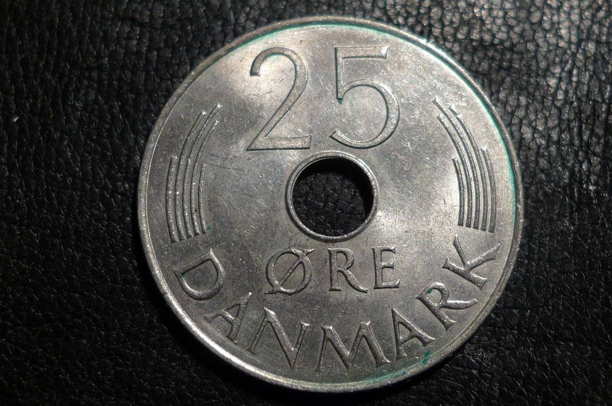 Post-Your-Coins-With-Center-Holes