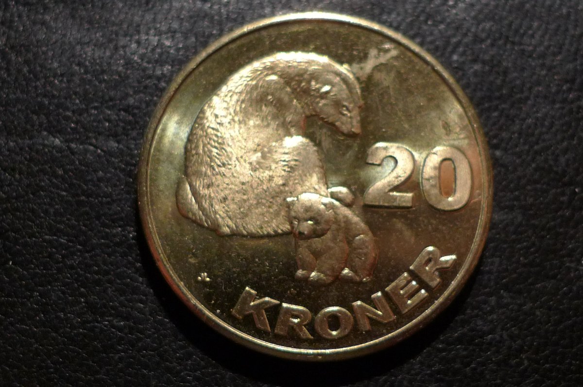Around-The-World-With-Coins---A-Coin-Geography-Game