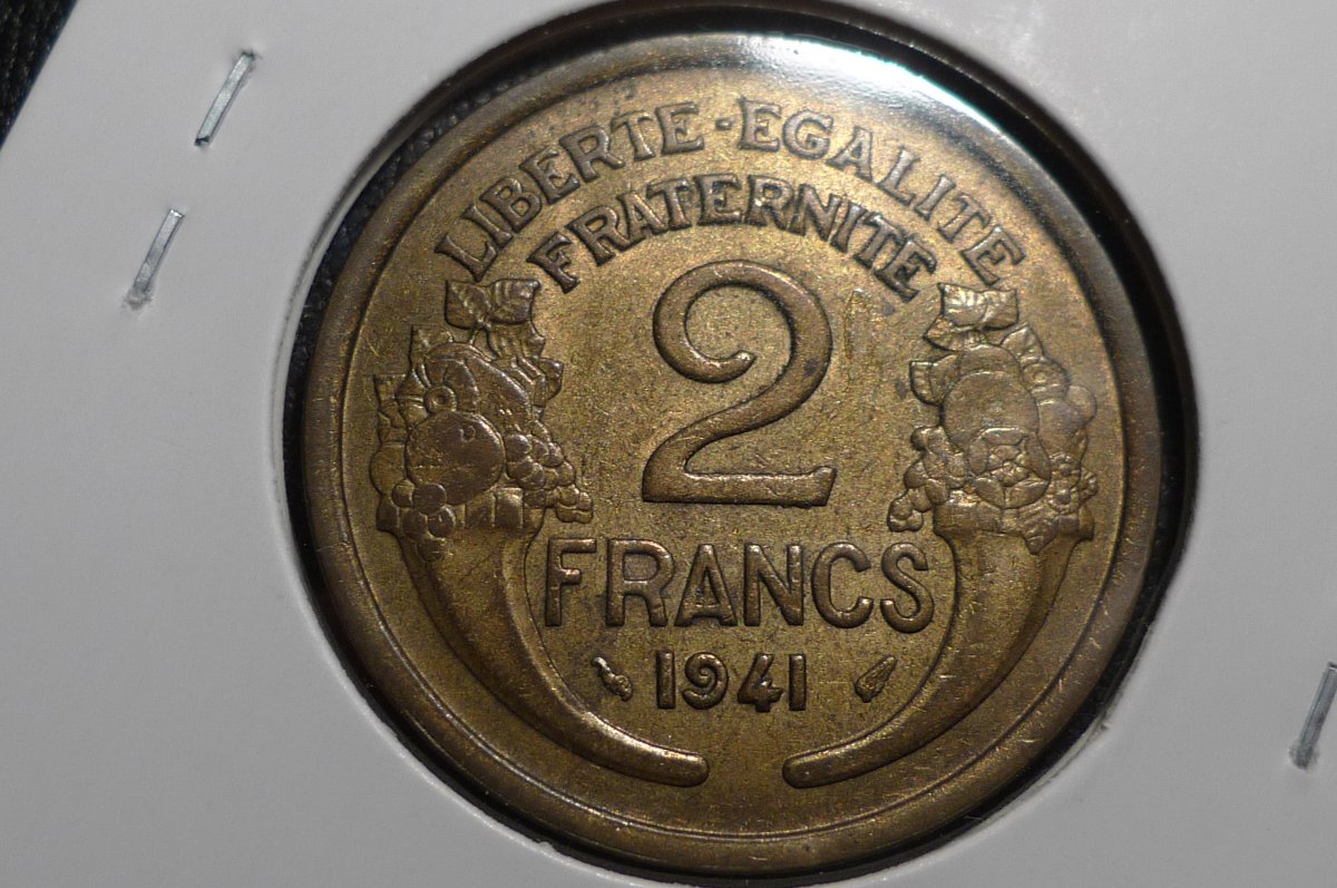 Around-The-World-With-Coins---A-Coin-Geography-Game