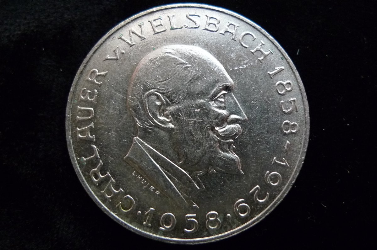 Show-Your-Coins-With-Different-Edges