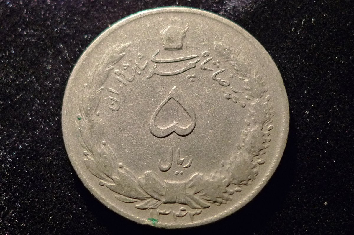 Around-The-World-With-Coins---A-Coin-Geography-Game