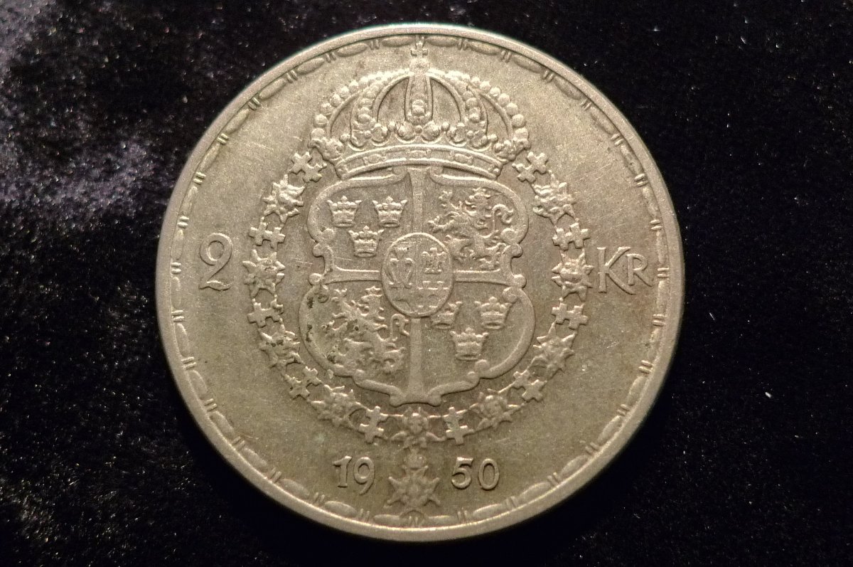 Around-The-World-With-Coins---A-Coin-Geography-Game