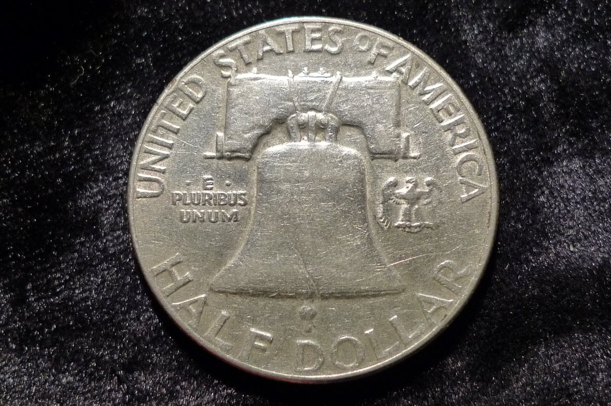 Around-The-World-With-Coins---A-Coin-Geography-Game