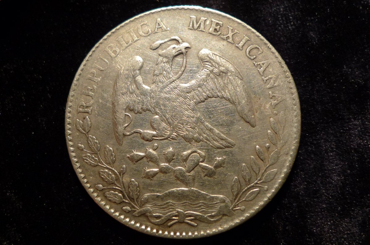 Around-The-World-With-Coins---A-Coin-Geography-Game