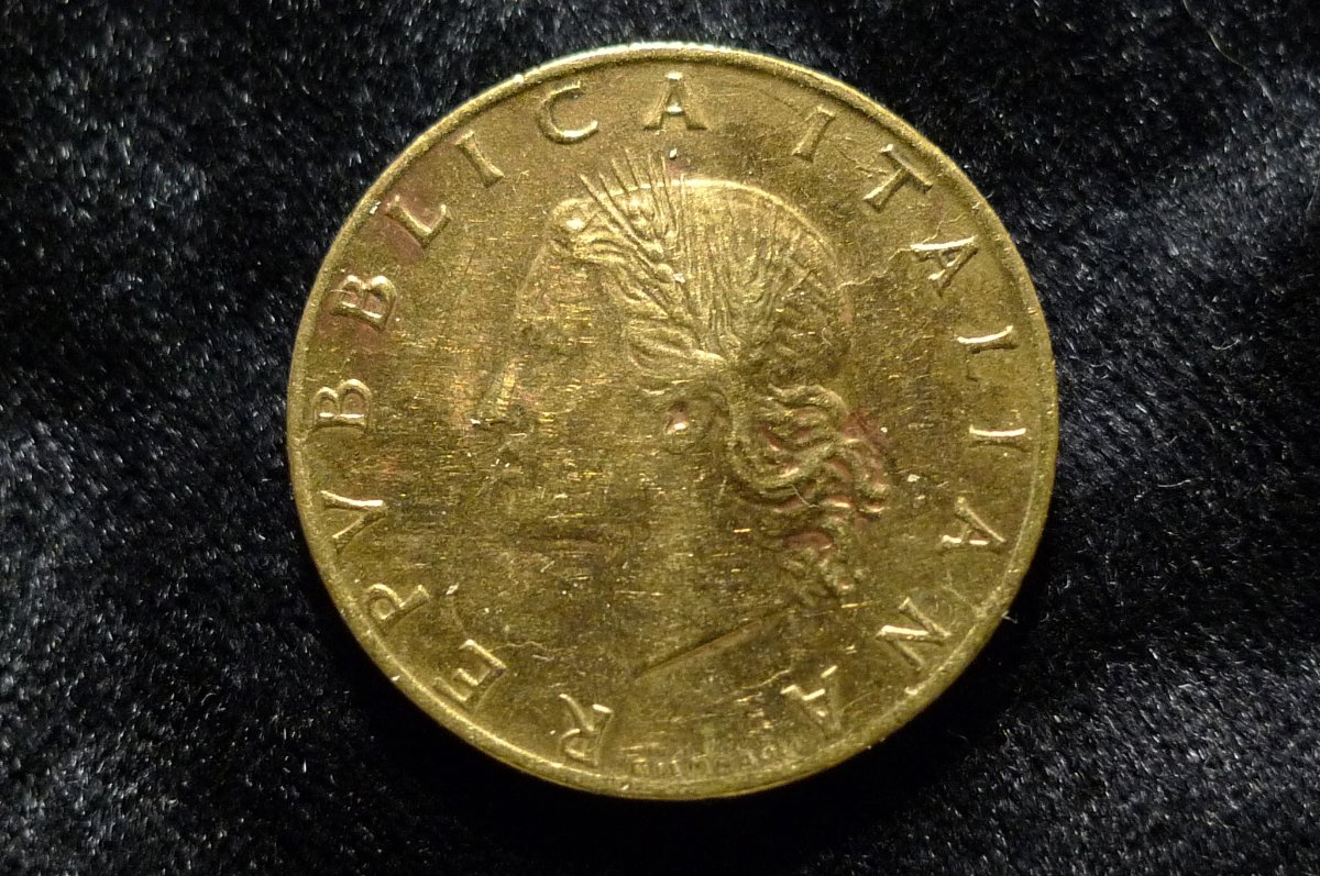1958-Italy-20-Lire-Opinions-Please