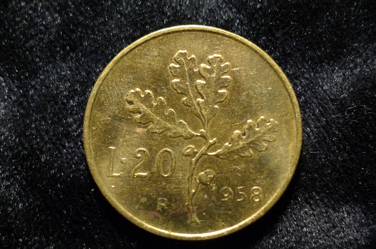 1958-Italy-20-Lire-Opinions-Please
