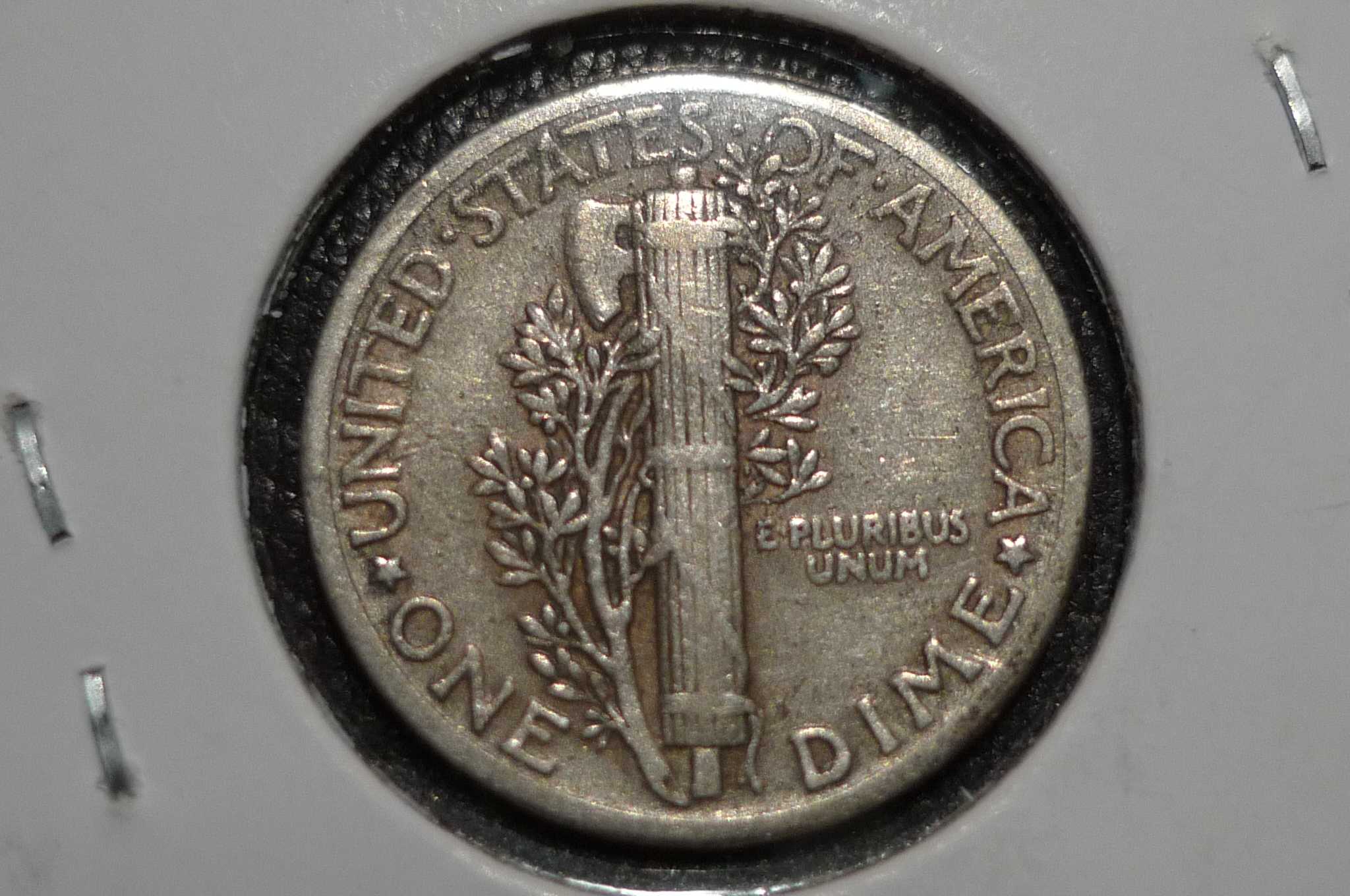Post-Your-Coins-With-Hats
