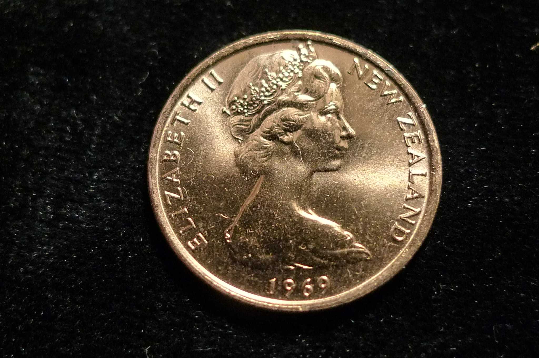Queen-Elizabeth-II-Memorial-Thread