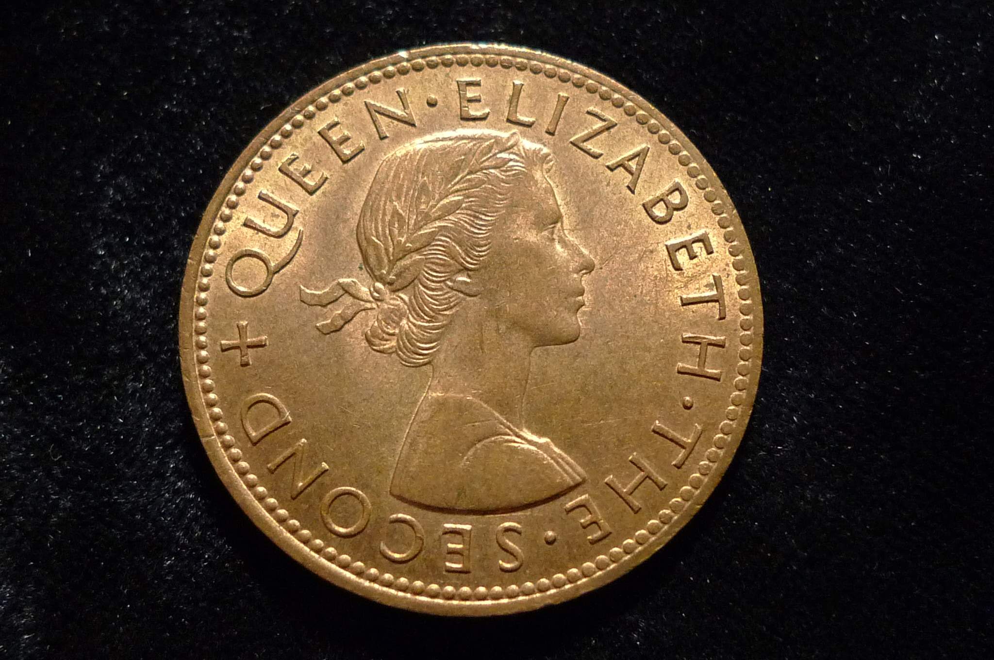Queen-Elizabeth-II-Memorial-Thread