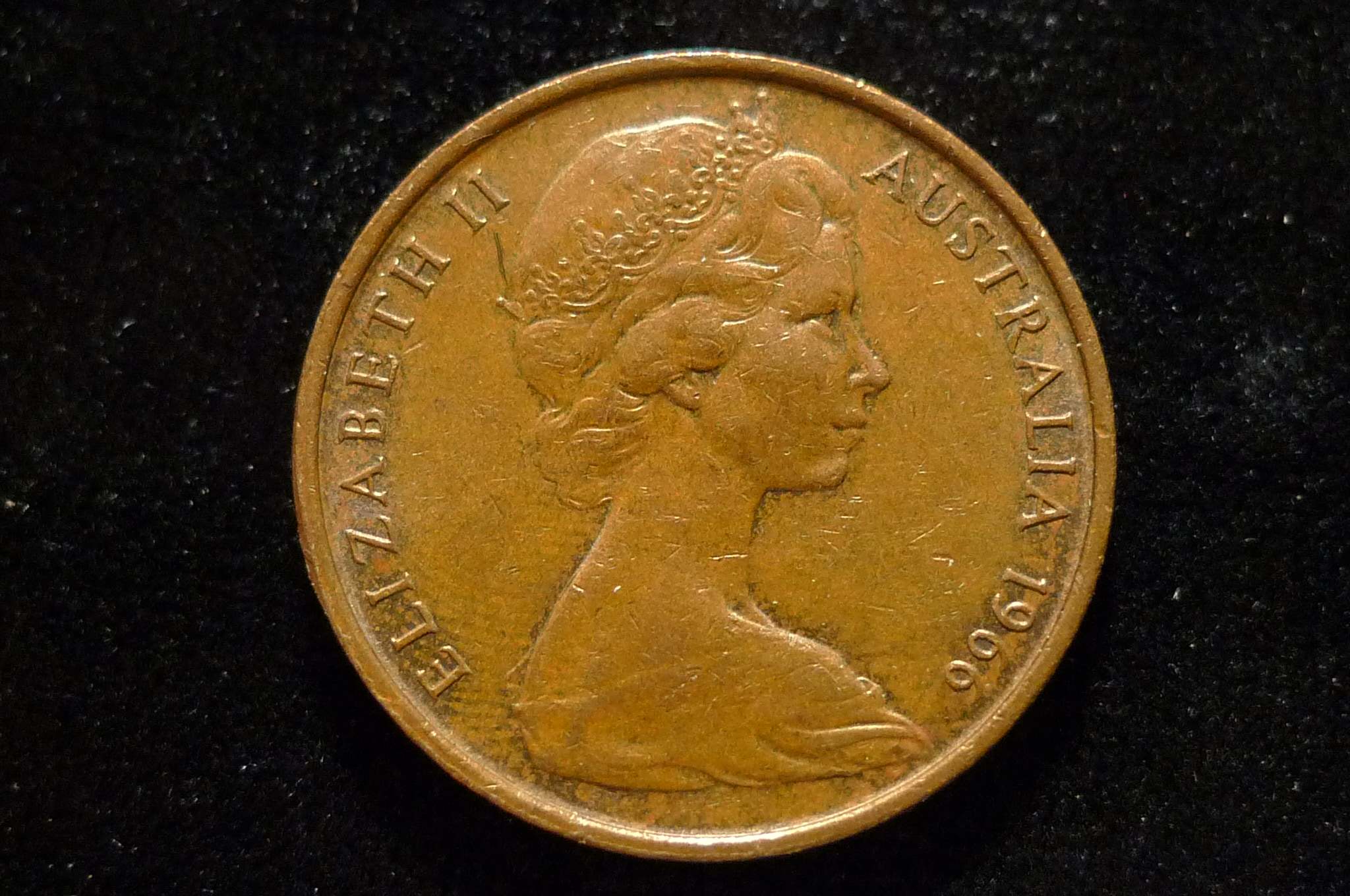 Queen-Elizabeth-II-Memorial-Thread