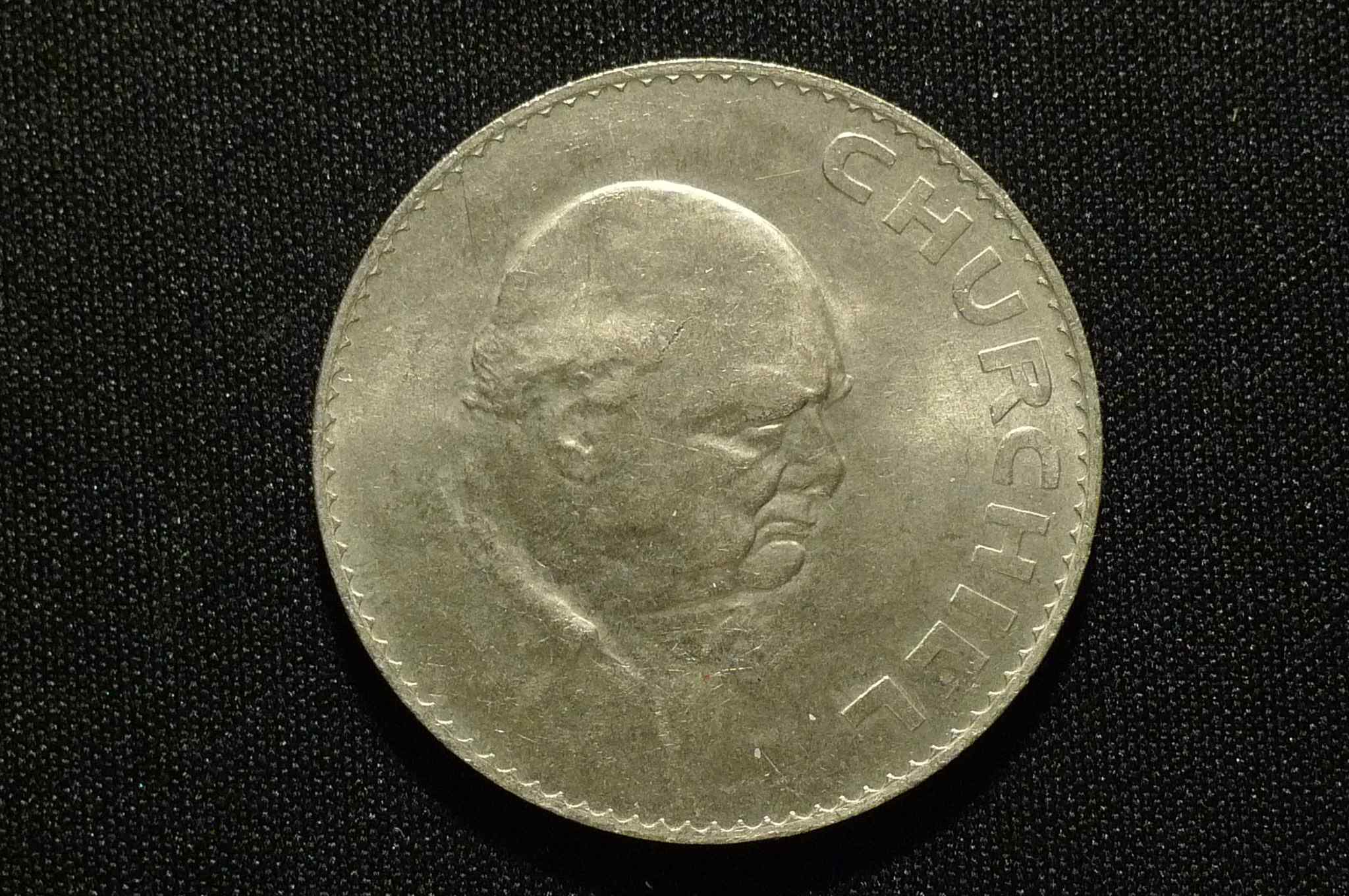 Queen-Elizabeth-II-Memorial-Thread
