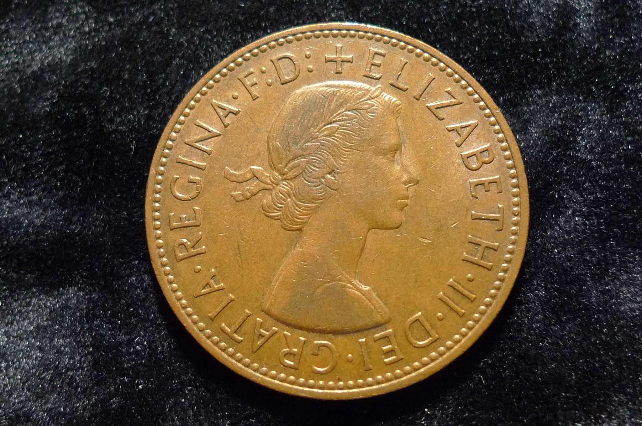 Queen-Elizabeth-II-Memorial-Thread